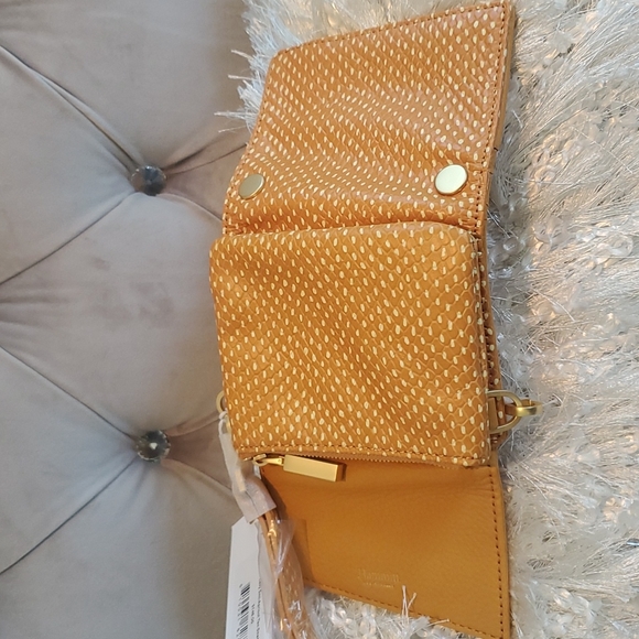 Hammitt Crossbody Wallet.. - Picture 3 of 16